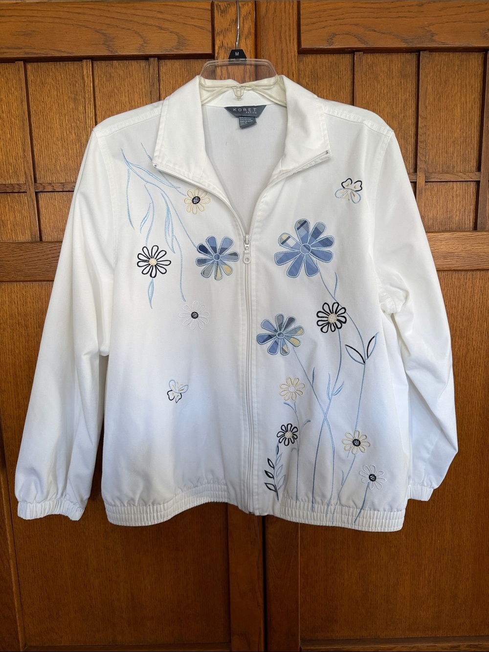 NEW Koret White Jacket Floral Embroidery